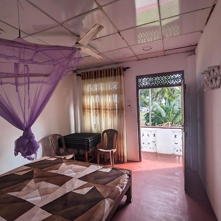 Tropical Point Inn Matara Ngoại thất bức ảnh